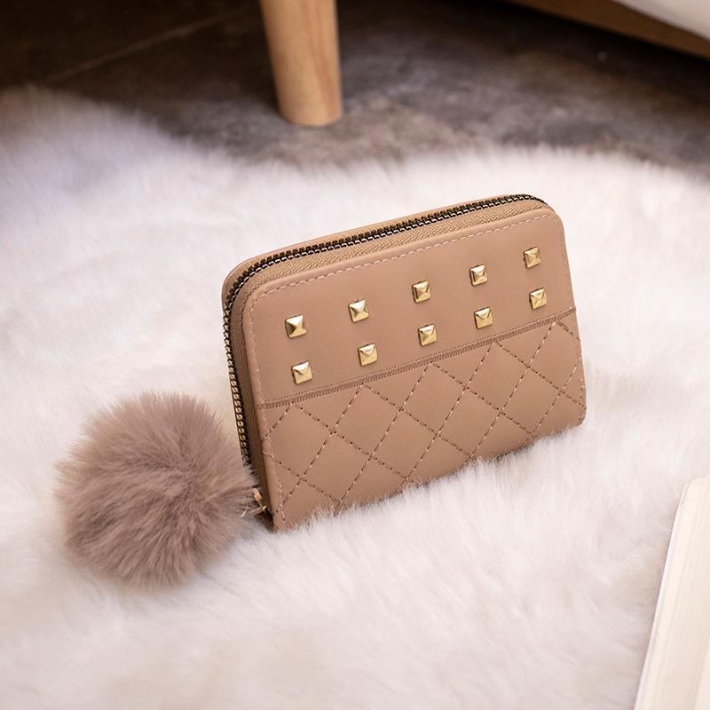 New fashionable women's wallet clutch bag, short change bag, diamond hairball decorative card bag, one piece.