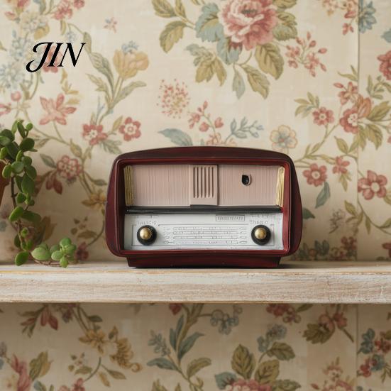 Cafe Vintage Decoration Item Radio Model Desk Ornament, Retro Home Toy, Lightweight Ornament Distressed Finish for Living Room Office Decor