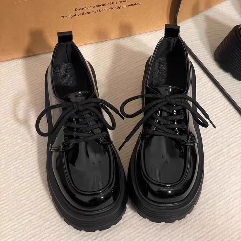 2025 spring and autumn black platform versatile lace-up small leather shoes women's new retro British style Japanese jk single shoes