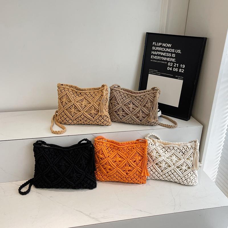Knitted Bag Women's Spring and Summer New Fashion Versatile Shoulder Messenger Bag Casual High-end Woven Straw Bag