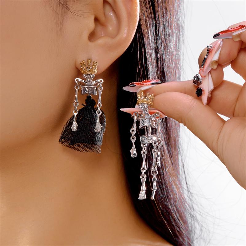 New Halloween Asymmetric Skull Skeleton Drop Earrings for Women Gothic Punk Long Tassel Earrings Girl Party Jewelry Gifts