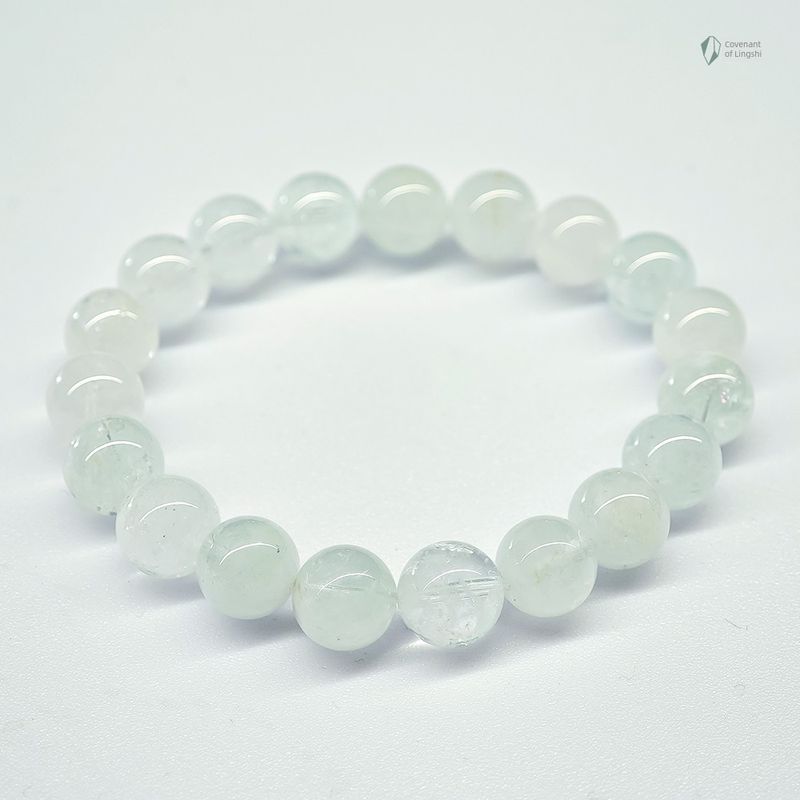 

Линши о бразильском кристалле женский натуральный аквамарин Blue ice ocean about 10mm