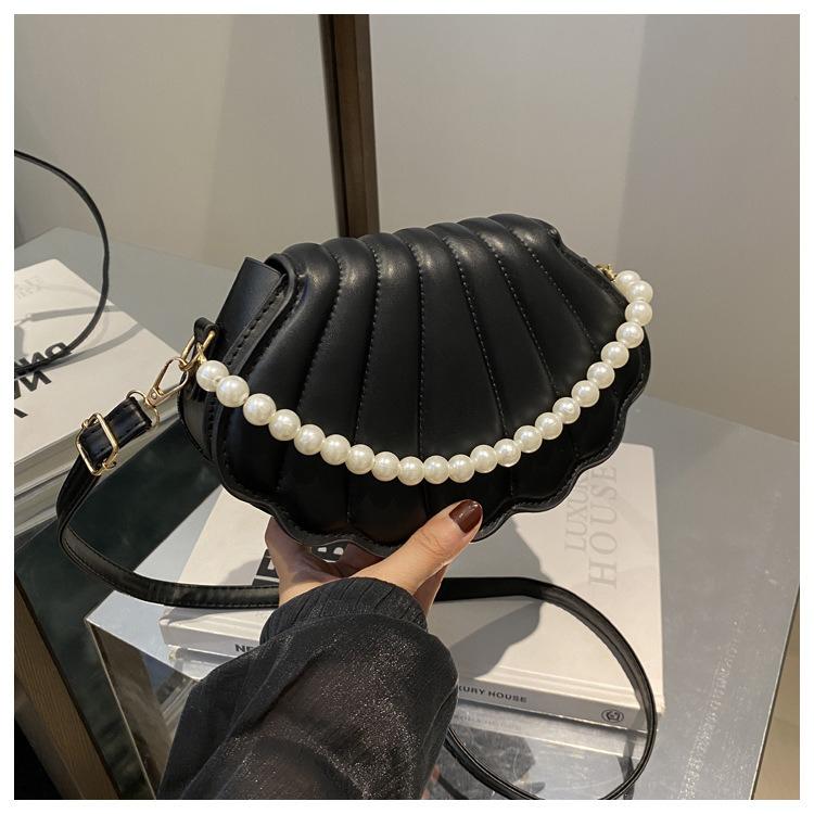 Korean-style Chic Single-shoulder Bag, Niche Trend Shell Bag, Fashiable and Simple Crossbody Bag 2026 Summer New Bag for Women