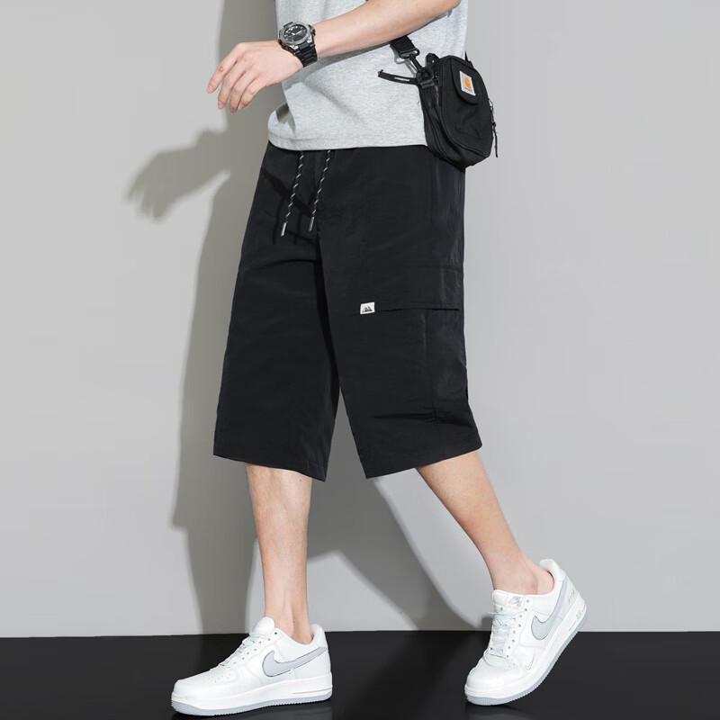 Men's Loose Fit 7/8 Length Cargo Beach Shorts