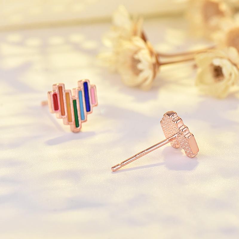 Mini Compact Bar-shaped Rainbow Heart-shaped Earrings Colorful Love Students Ms. Models Earrings