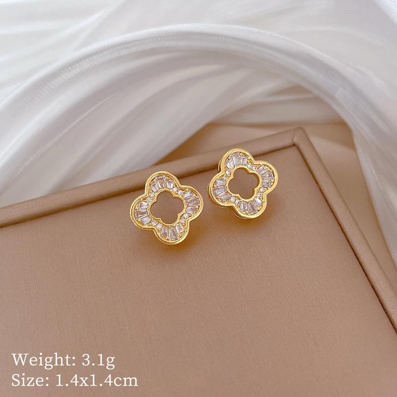 Necklace Earrings Set Light Luxury Full Diamond Four-Leaf Flower Zircon Personality Temperament Banquet Earrings Necklace Group