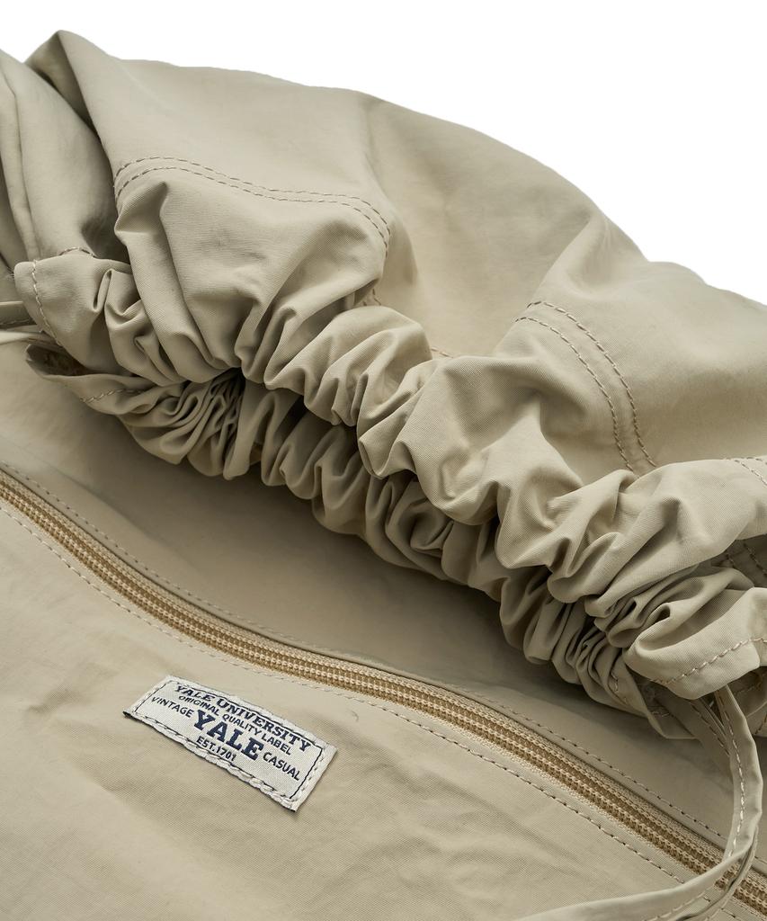 Yale Drawstring Crossbody Bag_Beige