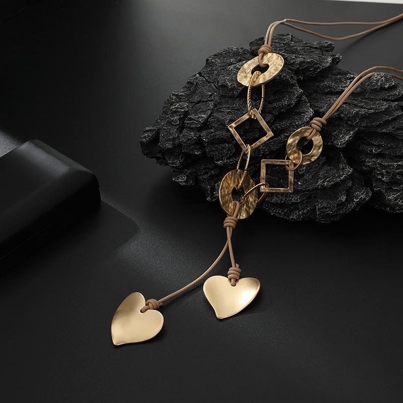 Длинное ожерелье любовь подвеска с бахромой украшения геометрическое металл тренд универсальная ретро цепочка для свитера