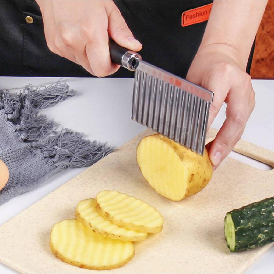 1PC Stainless Steel Undulating Potato Knife Multi-functional Kitchen Household Spike Potato Knife Fancy Knife Vegetable Slicer