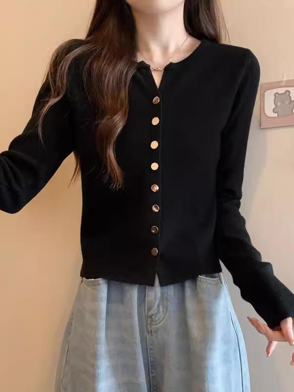 Petite Women's Black Knit Long Sleeve Cardigan - Slim Fit, Short Length, Lightweight for Spring, Autumn, and Winter.