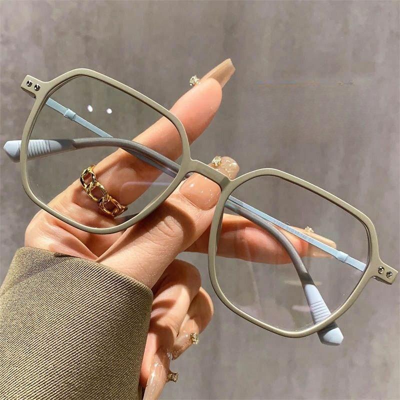 Women's and Men's Anti-radiation Glasses Anti-Blue Light Square Frame Glasses
