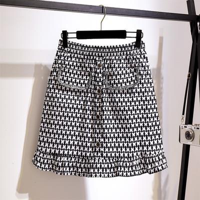 Plus Size Women's Spring A-line Plaid Skirt Loose Elastic Waist Button Ladies Slim Fit Short Elegant Skirt