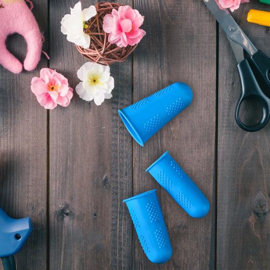 Fingertip Cover Heat Insulation Multifunctional Silicone Non-Slip Finger Cot Guard Pad Kitchen Supplies