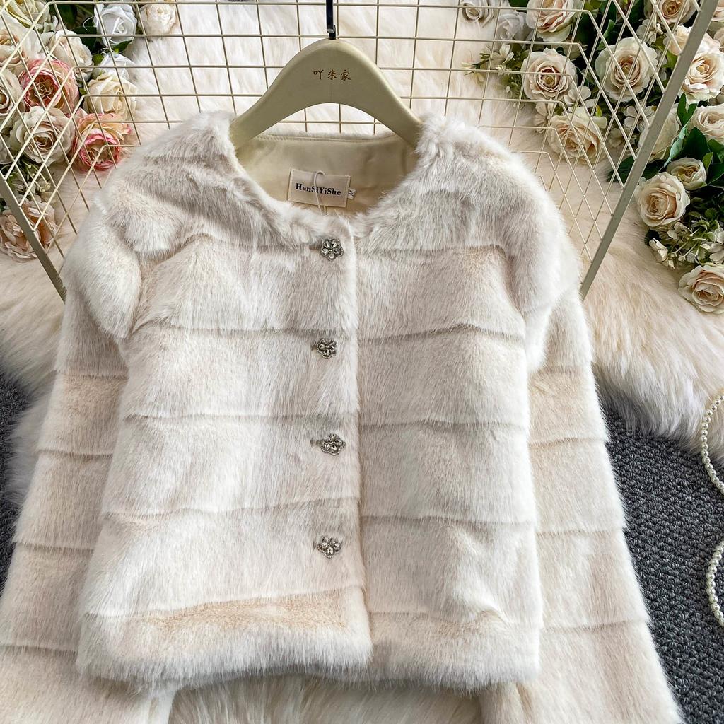 Autumn Winter Women Luxury Soft Mink Faux Fur Warm Short Jacket Diamond Button Single Breasted Christmas Outerwear Coat