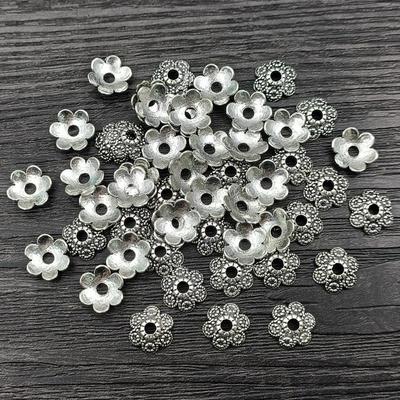 Creación de joyas – Complementos de joyería