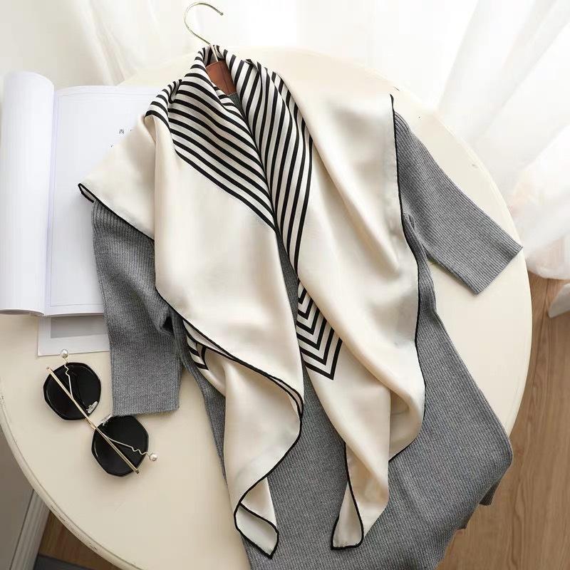 Striped Pattern Large Square Scarf 90 Silk Silk Scarf Women'S 100 Mulberry Silk Scarf Versatile Handmade Hand-Curled Scarf