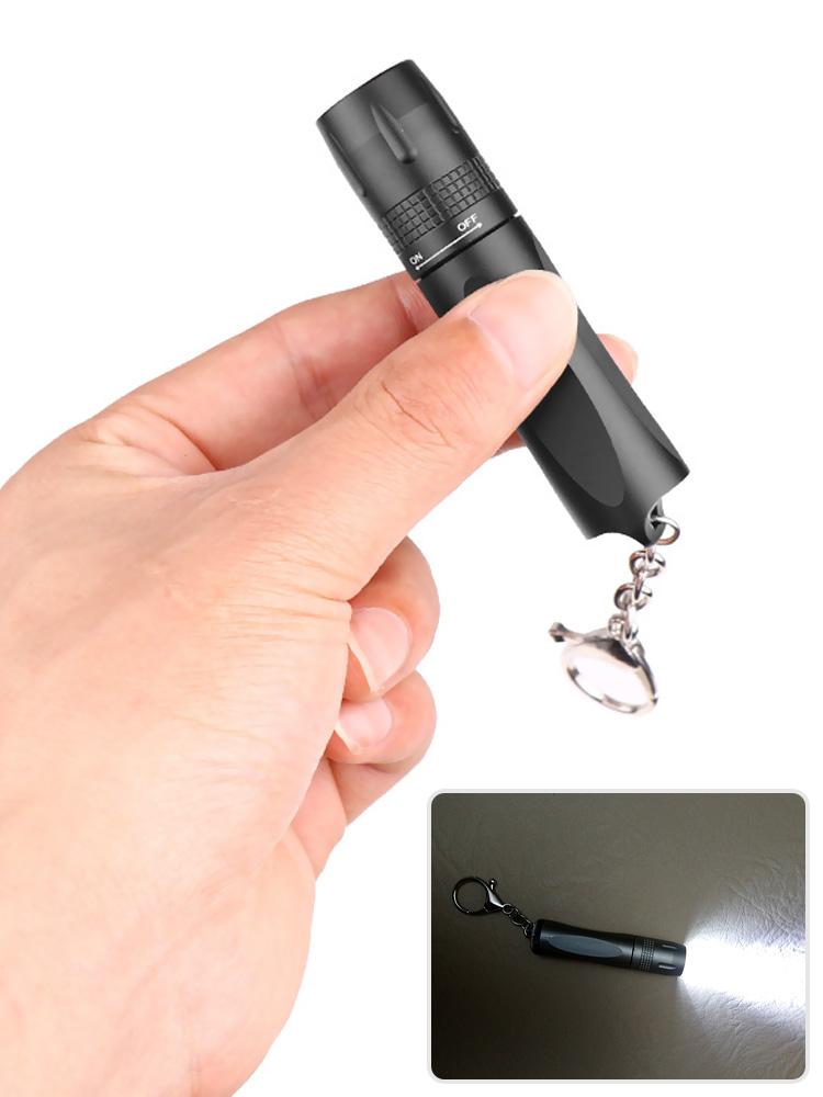New LED Mini Flashlight Handheld Mini Waterproof Portable Flashlight with Keychain Strong Light T6 Flashlight