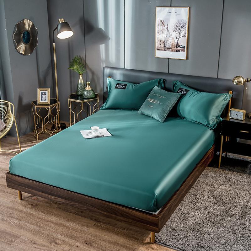

2025 new summer cool ice silk mattress solid color simple fashion single mattress protective cover Tencel mattress only 2pcs pillowcase темно-зеленого