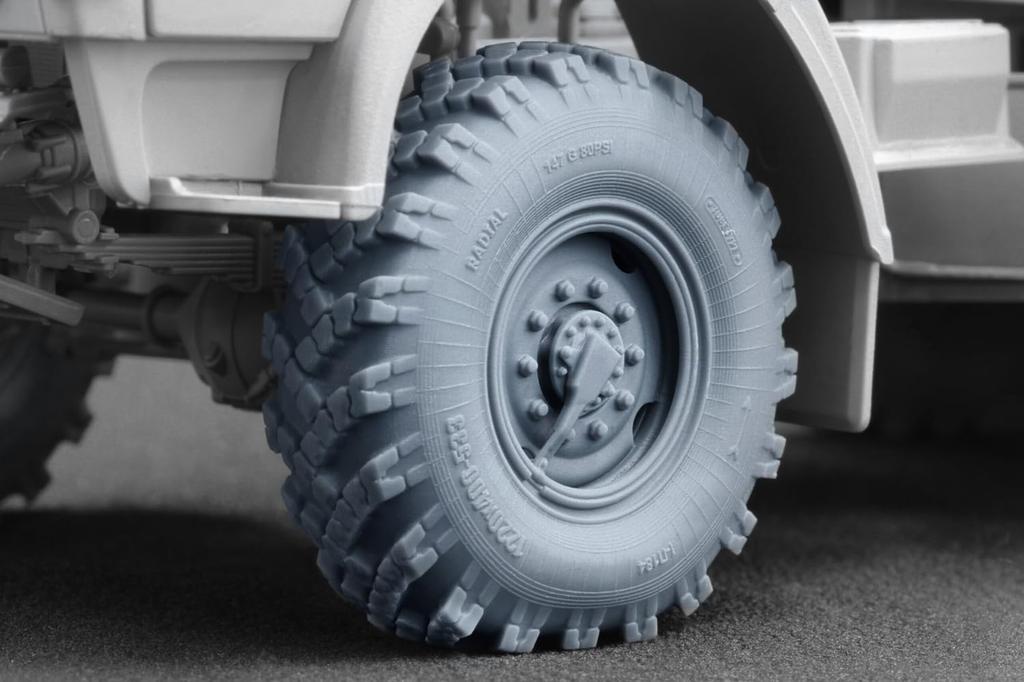 Truck Wheel Set Plastic Model Parts SCXWM35008S Scale-X 1/35 KAMAZ-4310 Weight-Deforming (7 Pieces) (for ICM) (Military Vehicle)