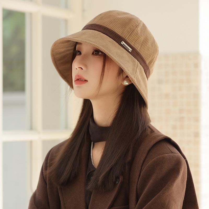 Autumn and winter fashion hat women's casual versatile corduroy bucket hat retro thermal basin hat big head circumference shows small face