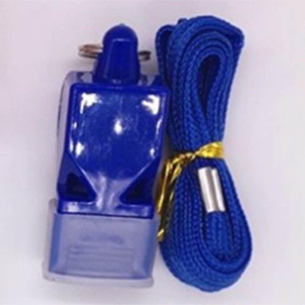 Outdoor Life Saving Emergency Whistles High Decibel Safety Survival Whistle with Lanyard for