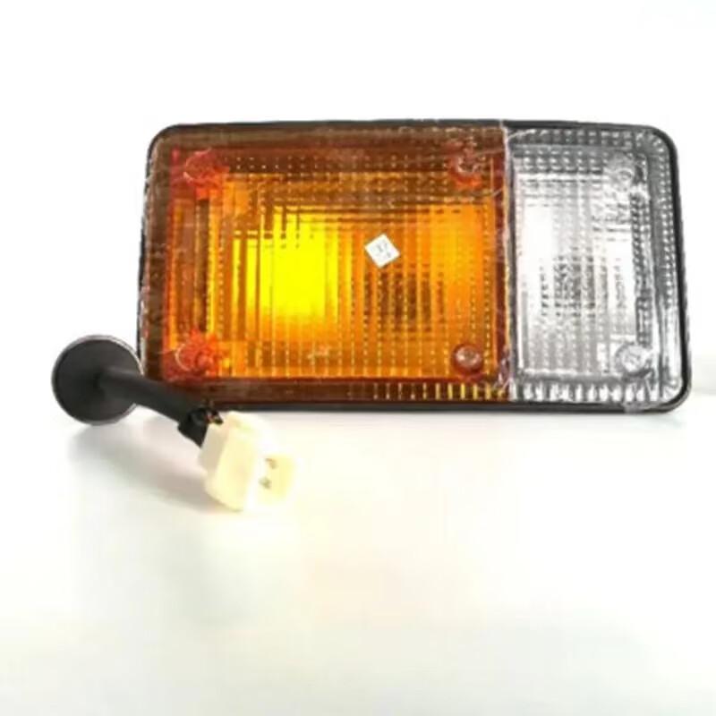 Dongfeng Cummins EQ1118G EQ2102 Front Signal & Turn Light Assembly EQ1118G Combination Turn Signal Assembly