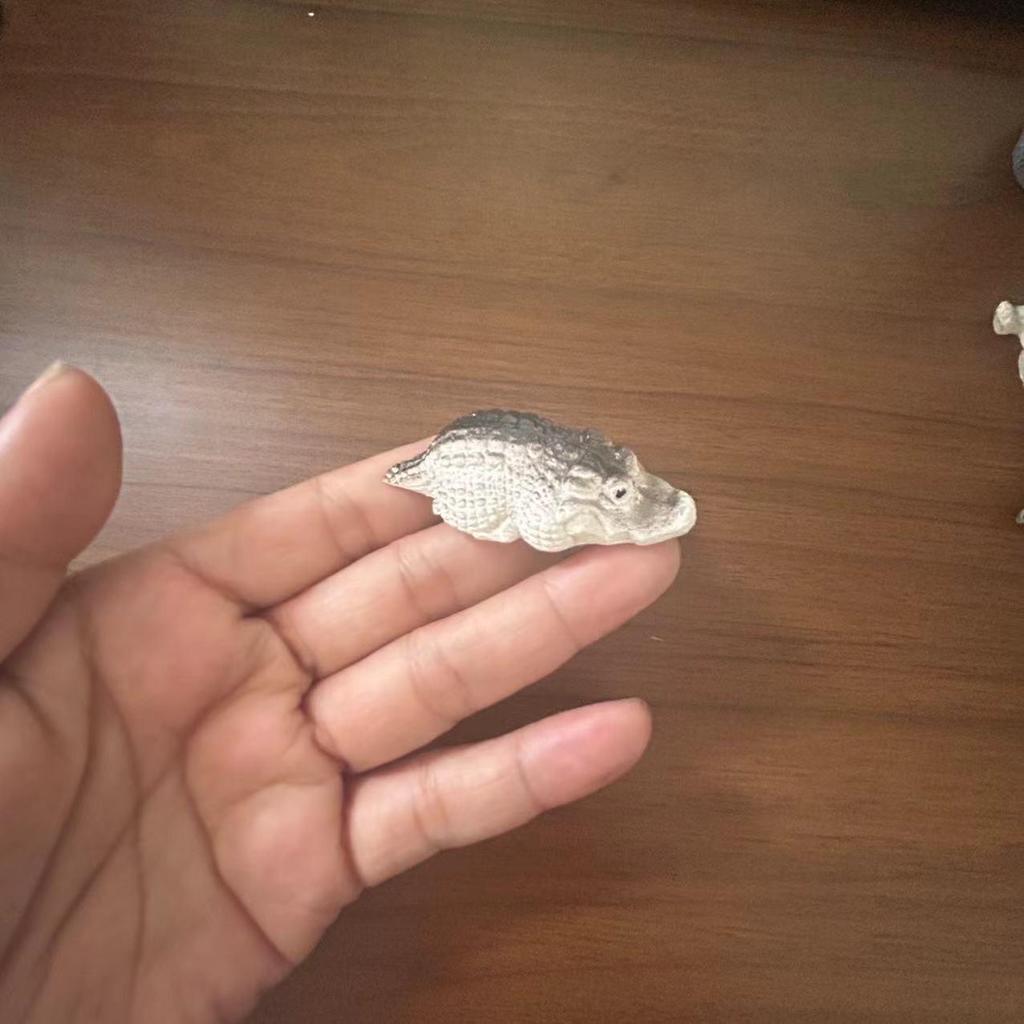 Charming Little Crocodile Tea Set Resin Ornament for Kids' Room