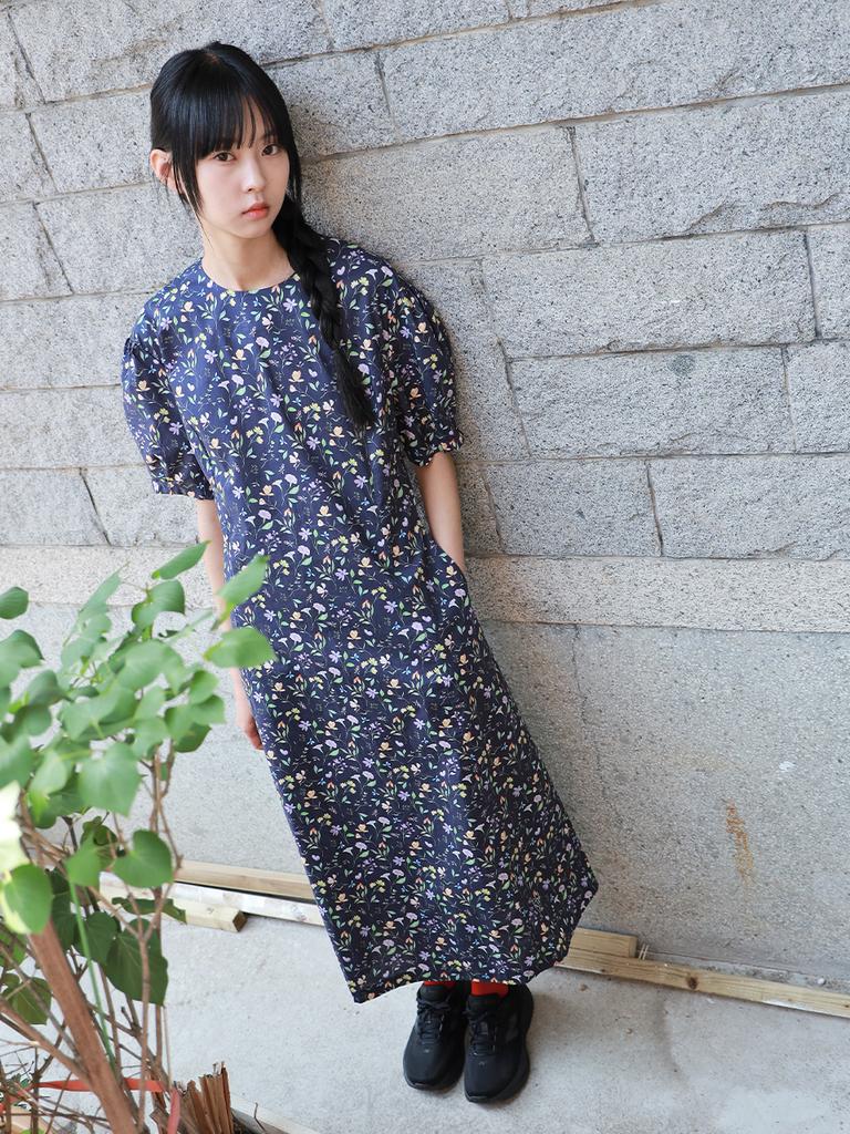 Vincent Navy Floral Short Sleeve Dress_Navy