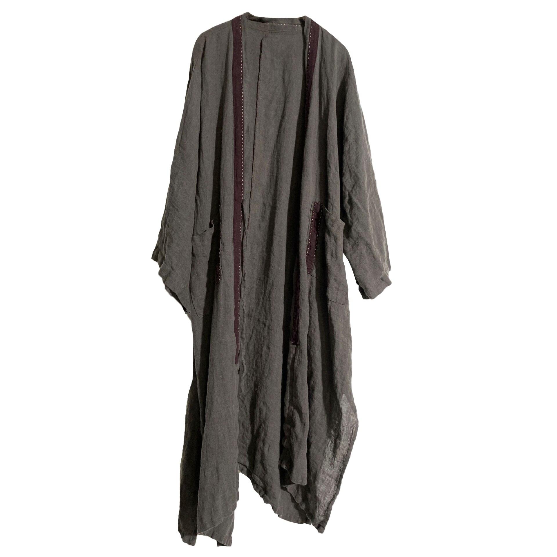 

Johnature женский серый винтажный льняной плащ с девятью рукавами, осенняя женская одежда высокого качества с вышивкой, длинный плащ One Size серый