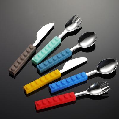 304 Edelstahl Baustein Messer Gabel Löffel Silikongriff Kinder westliche Lebensmittel Mutter- und Säuglingsernährung Geschirr Spielzeug