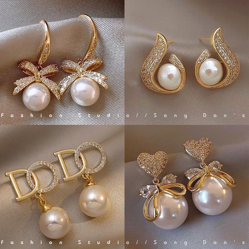 Pearl Retro Premium Stud Earrings Women's Year Super Fire Texture Earrings Temperament Foreign Style Earrings