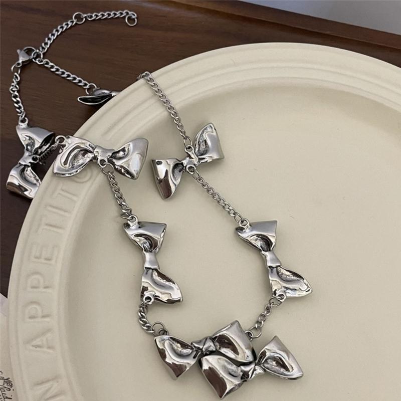 Nischen Design Sinn Retro Schleife Halskette Temperament Ins Schlüsselbein Kette Student Einfach Punk Süß Ästhetik Schmuck