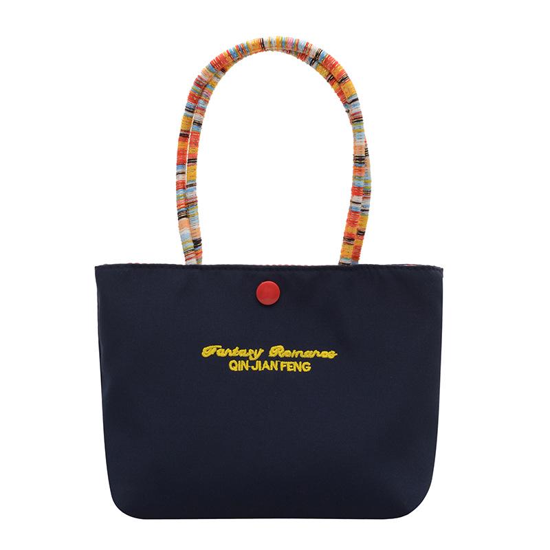 

Korean Style Women s Embroidered Handbag - Trendy, Practical Phone Bag for Commuters темно-синього кольору