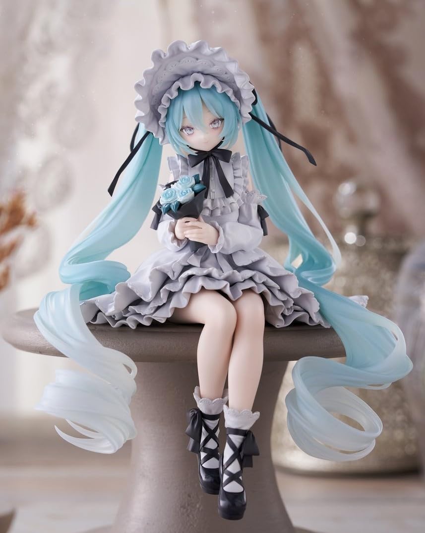 Amusement Prize Hatsune Miku Noodle Stopper Figure Vintage Doll