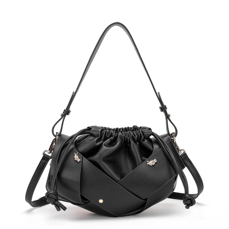 

High End Chain Leather Women s Pleated Cloud Bag Korean Small Crossbody Bag Versatile Adjustable Shoulder Strap Commuting Bag чёрный