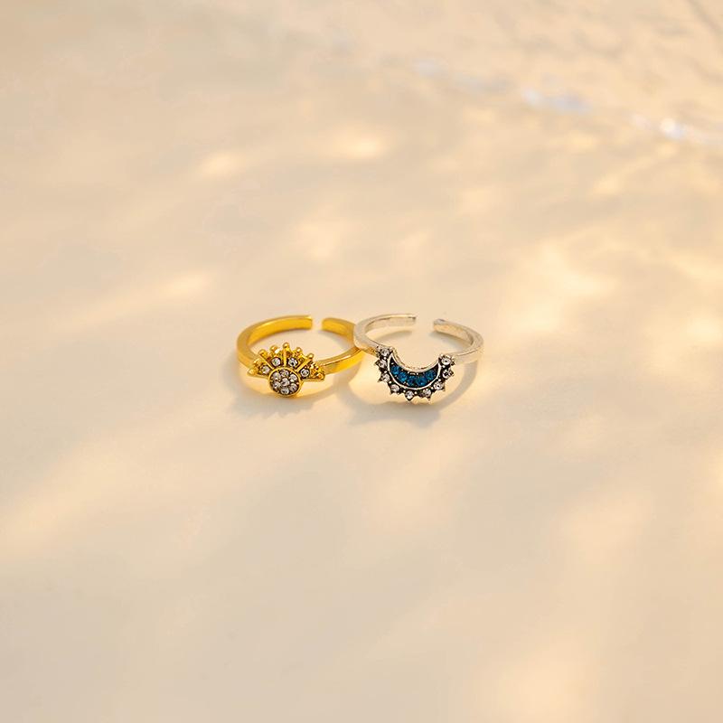 Персонализированные stacked кольца  Солнце и Луна , Нишевый дизайн, Открытые кольца для пары  Луна и Солнце
