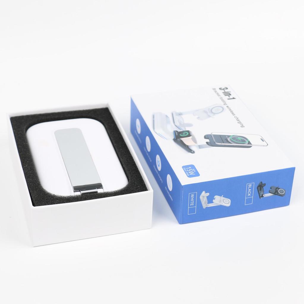 Foldable Magnetic 3-in-1 Wireless Charger for Apple Devices
