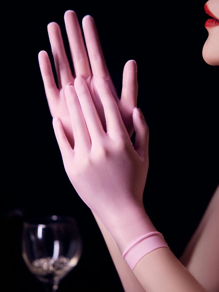 

Sexy Women Smooth Oil Shiny Short Glove Candy Color See Through Dance Gloves Driving Ultrathin Sunscreen Gloves One Size