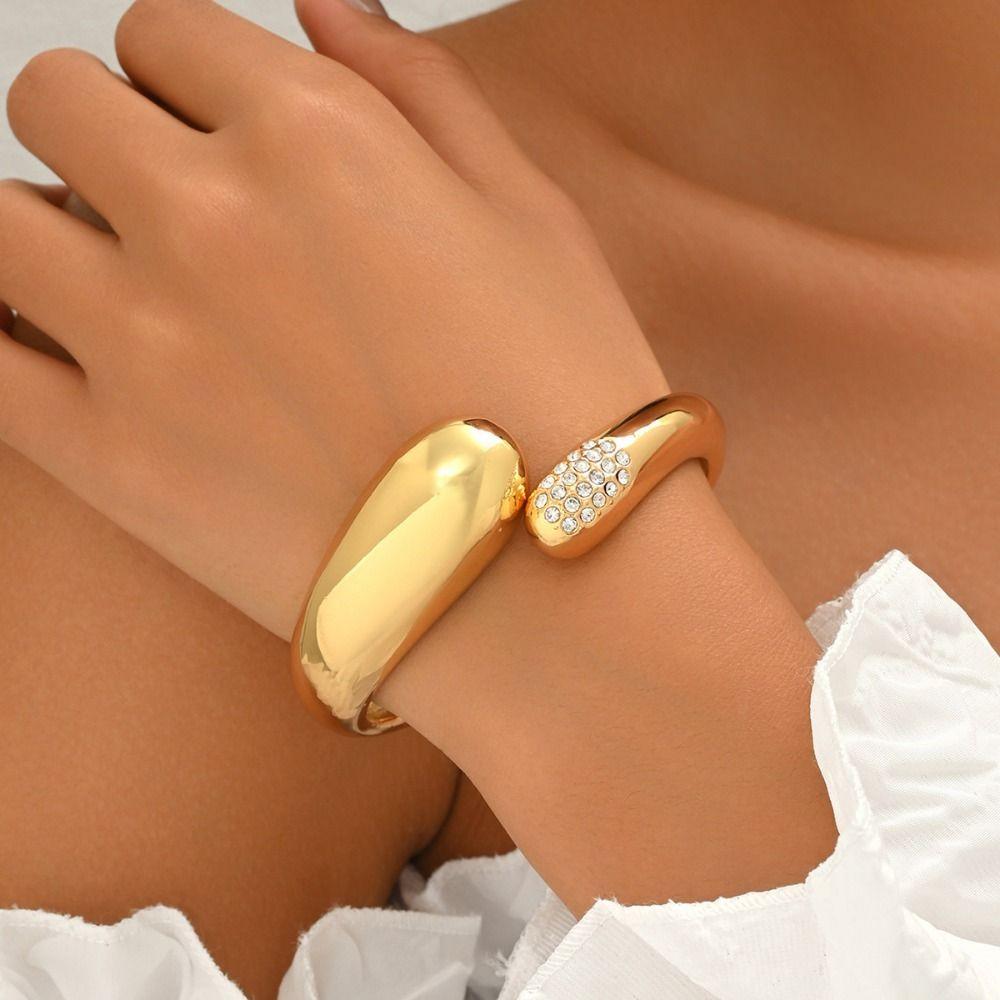 Europe American Style Metal Irregular Bracelets Wide Geometric Cuff Bangles  Decoration
