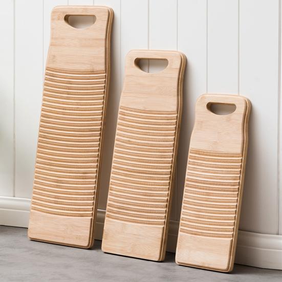 Asse per lavare Design tradizionale Antiscivolo Risparmia fatica Tipo di sospensione durevole Foro per lavare la biancheria Maniglia Rettangolare Asse per lavare la biancheria in legno per la casa