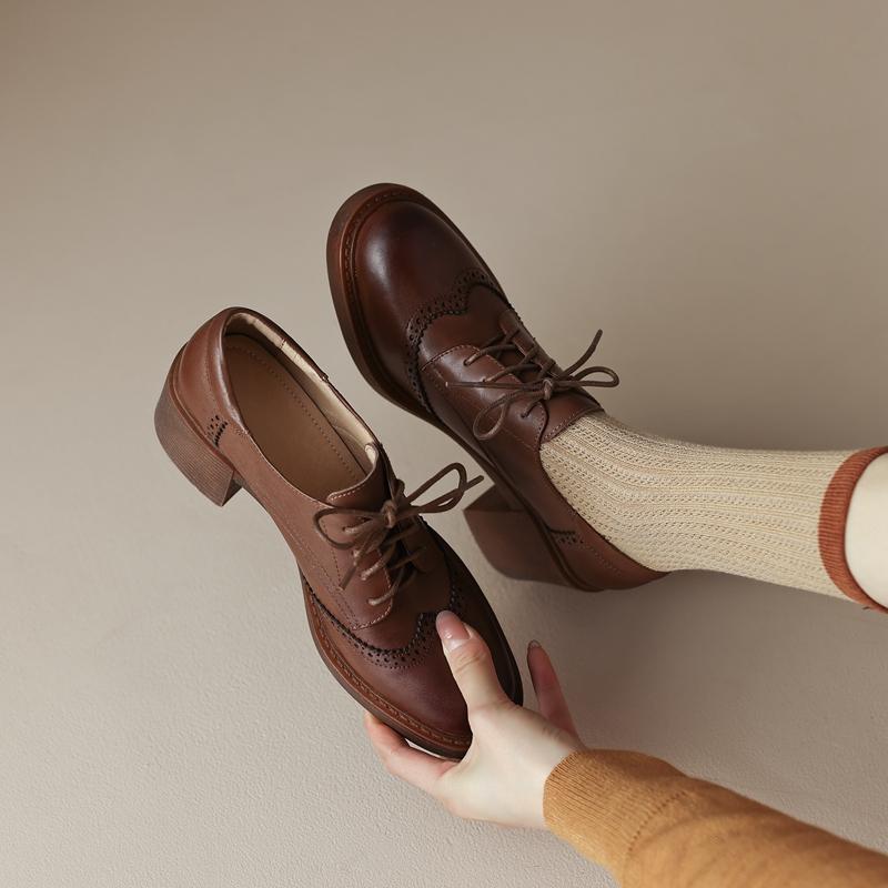 Fashion Women's New Sculptured Comfortable Inner and Outer Leather Thick Sole Round Head Lace up Mid Heel Large Block Oxford Shoes