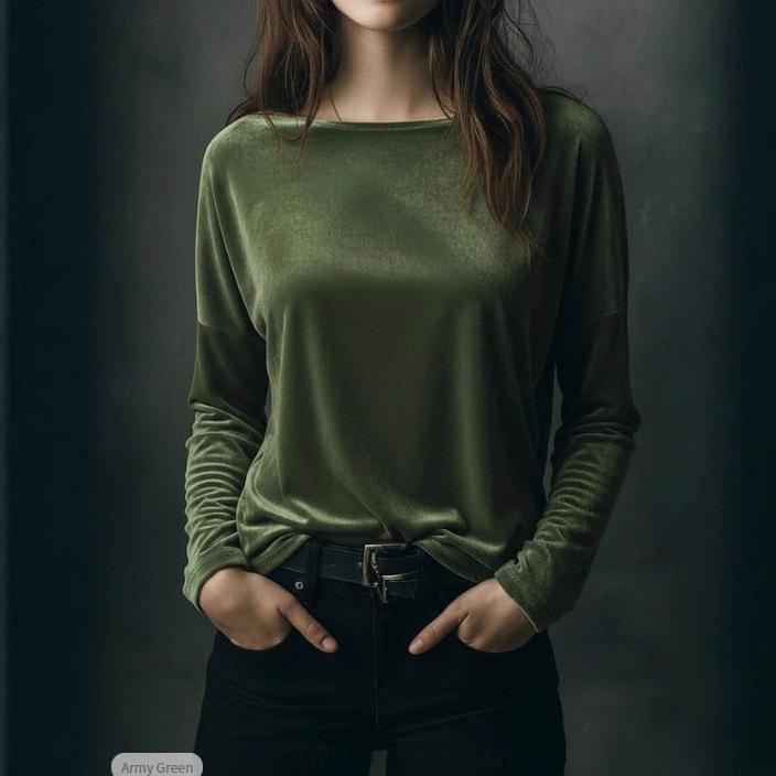 2026 Luxe Velvet French Knitwear: Chic Loose Round Neck Top for Fall/Winter