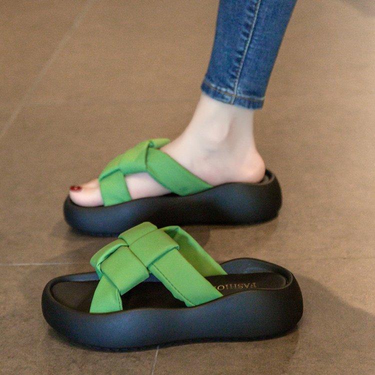 Mode Damen Ein-Wort-Slipper Sommer Neu Outdoor Atmungsaktiv Bequem Weiche Sohle Strandsandalen Mode Höhenerhöhung Freizeitschuhe