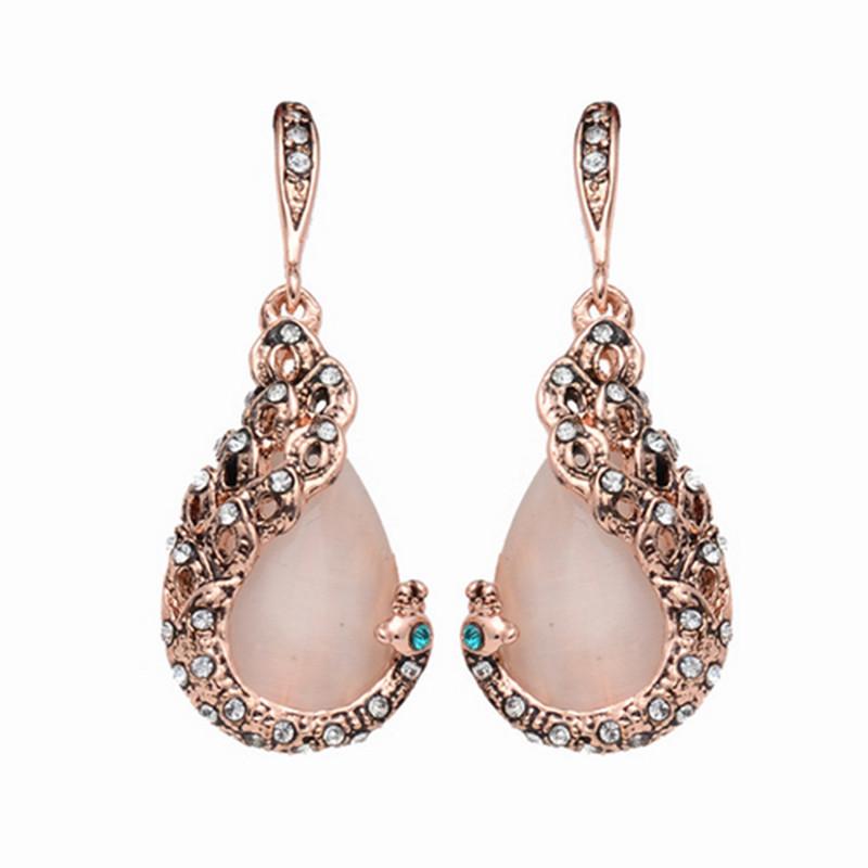 Timeless Women Crystal Jewelry Set With Stunning Peacock Design Necklace And Earrings For All