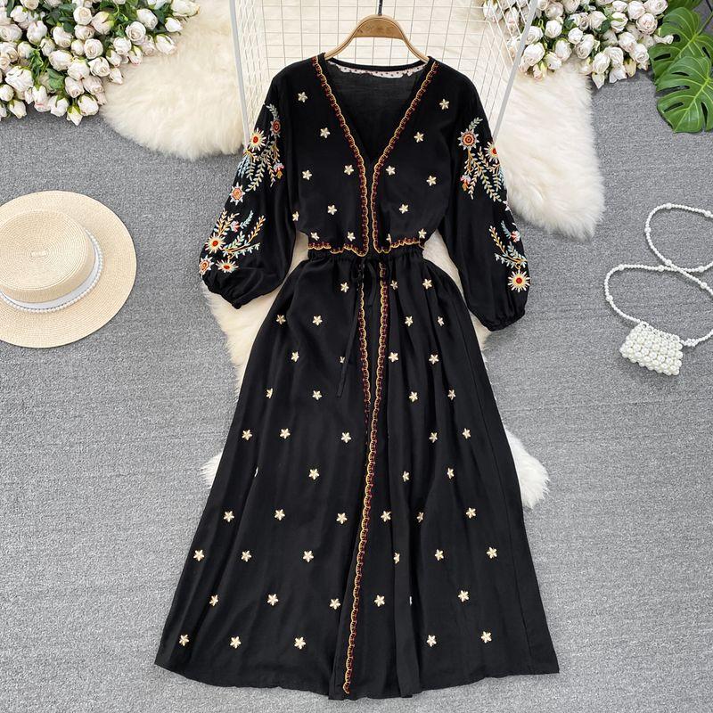 Ethnic Style Yunnan Travel V Neck A- line Dress Embroider