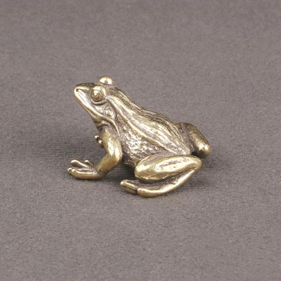Froschstatue, verschleißfest, lebendiges Aussehen, kreative, wiederverwendbare Froschskulptur aus Kupfer, Teehaustier-Ornament, Haushaltsbedarf