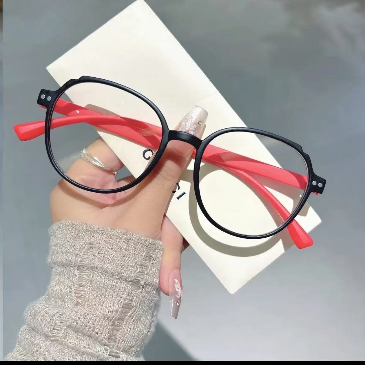 

New Men Women Reading Glasses Presbyopia Eyeglasses Antifatigue Computer Eyewear with +1.5 +2.0 +2.5 +3.0 +3.5 for Male Female Anti Blue Light красный