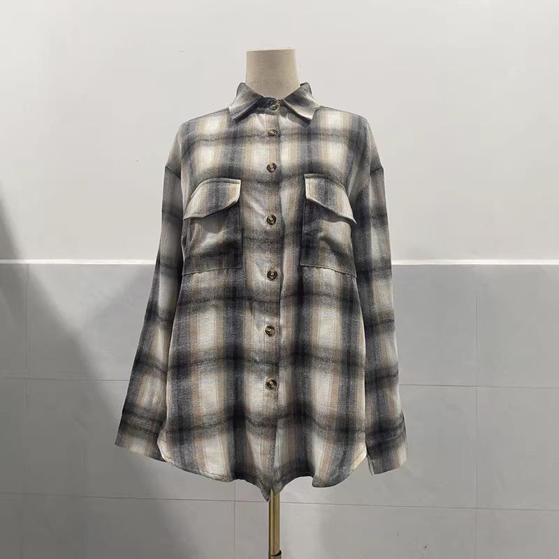 2026 Women's Autumn-Winter Loose Plaid Pocket Shirt: Casual European & American Style