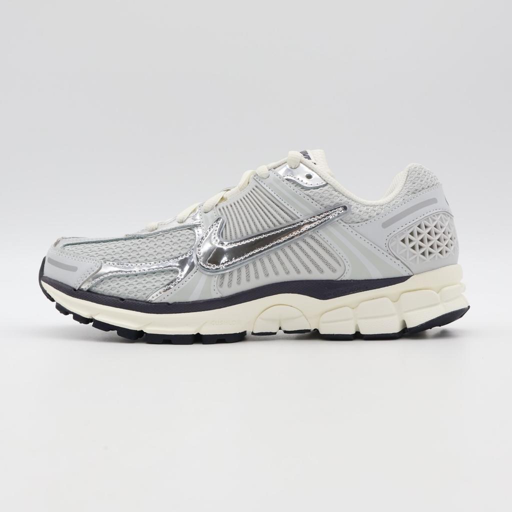 FD0884-025 Nike Zoom Vomero 5 Chrome Photon Dust Metallic Silver (Women's)
