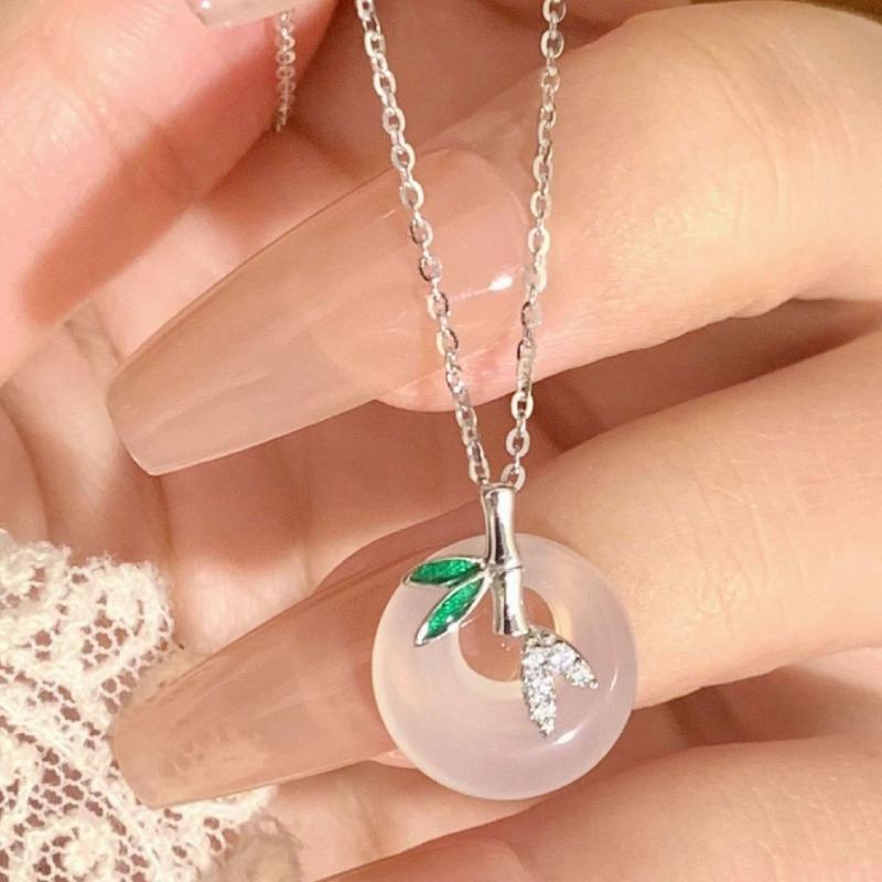 Safety Buckle Bamboo Leaf Necklace Women's Niche Simple Design Medium and High Grade Collarbone Chain